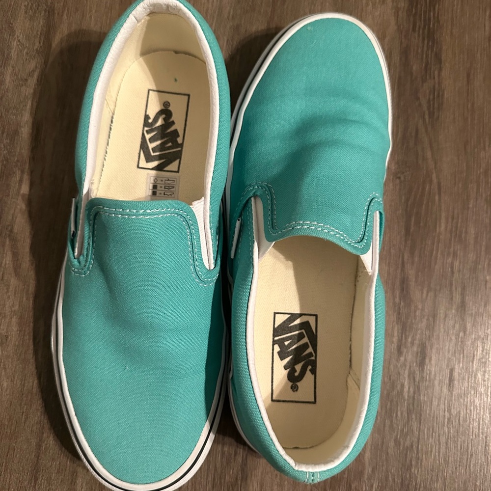 Vans slip on checkerboard shoes 7.5